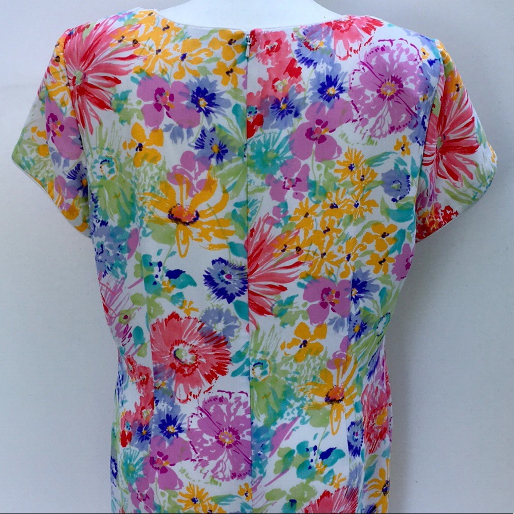 LIZ BAKER FLORAL PASTEL LINED SHIFT DRESS - Picture 7 of 12